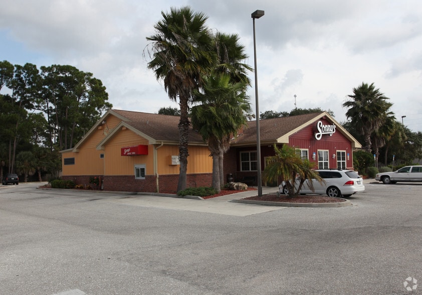 More Photos Of 1152 Tamiami Trl, Port Charlotte Restaurant For Sale