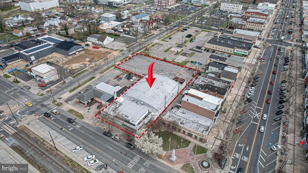 More Photos Of 13 N East Blvd, Vineland Flex For Lease