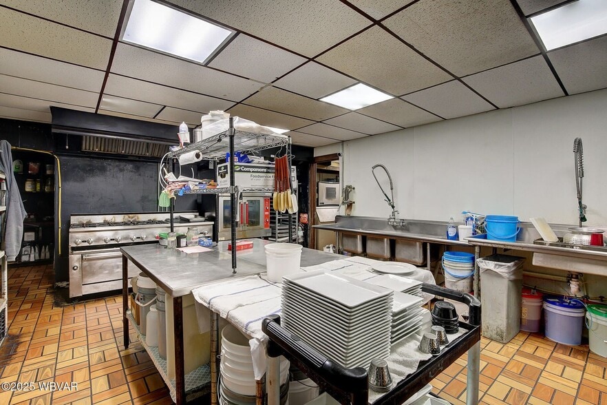 More Photos Of 505 Washington Blvd, Williamsport Restaurant For Sale
