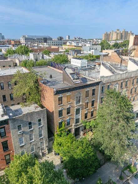 More Photos Of 554 Eastern Pky, Brooklyn Apartments For Sale
