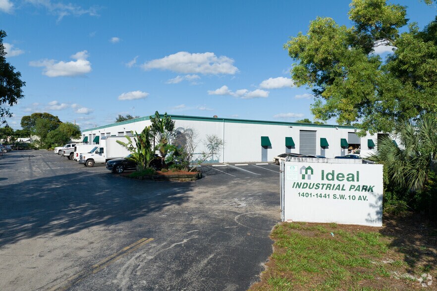 More Photos Of 1401-1407 SW 10th Ave, Pompano Beach Warehouse For Lease