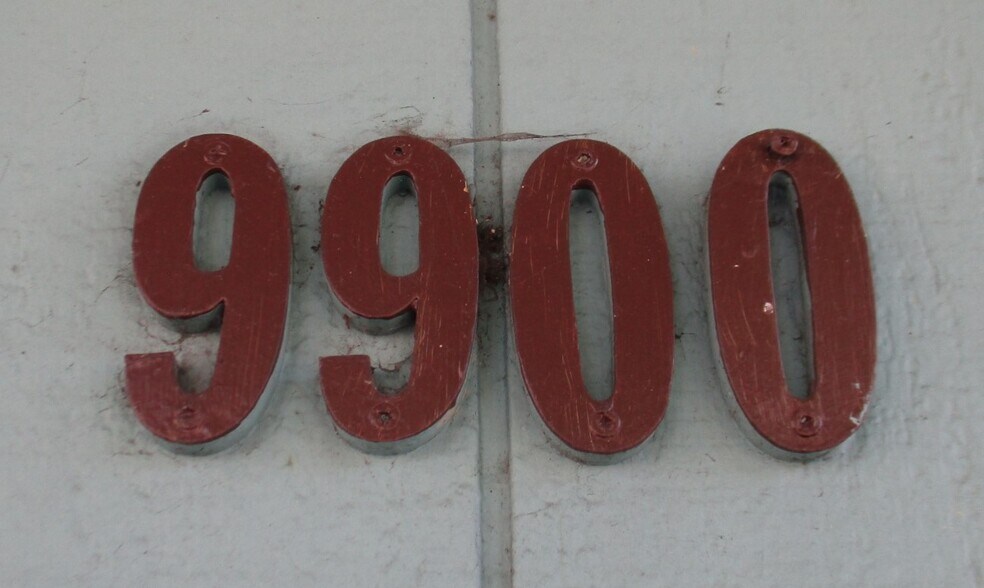 More Photos Of 9900-9904 S Central Ave, Los Angeles Schools For Lease