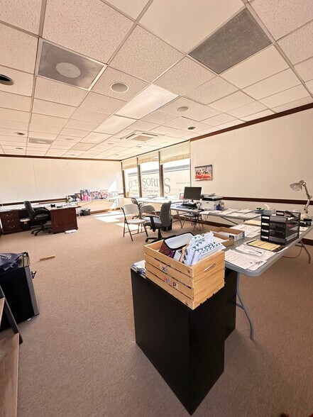 More Photos Of 201 N Main St, Farmville Office For Lease