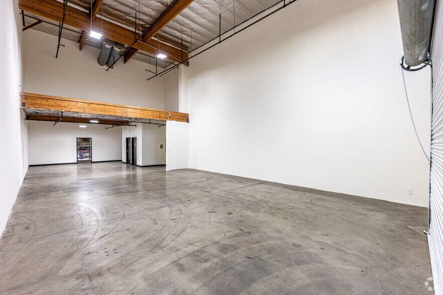 More Photos Of 2530 E Corporate Pl, Monterey Park Research And Development For Lease
