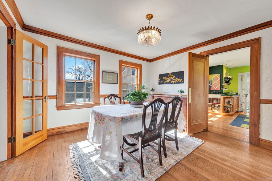 More Photos Of 126 Westbourne Ter, Brookline Multifamily For Sale