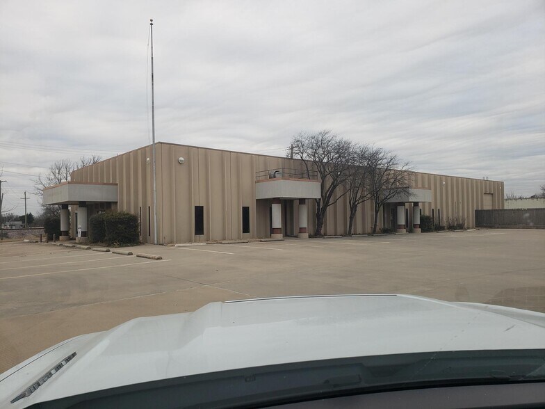More Photos Of 8189 U.S. Highway 70, Waurika Office For Sale
