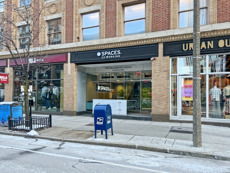 More Photos Of 361-361 Newbury St, Boston Coworking Space