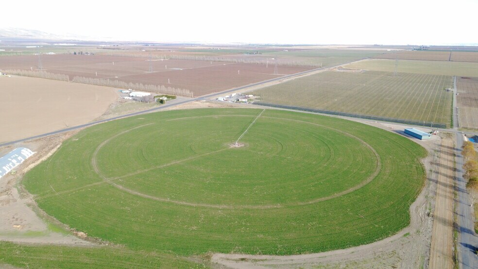 More Photos Of SWC Road 27 SW & Road P SW Rd @ Road P SW, Mattawa Land For Sale