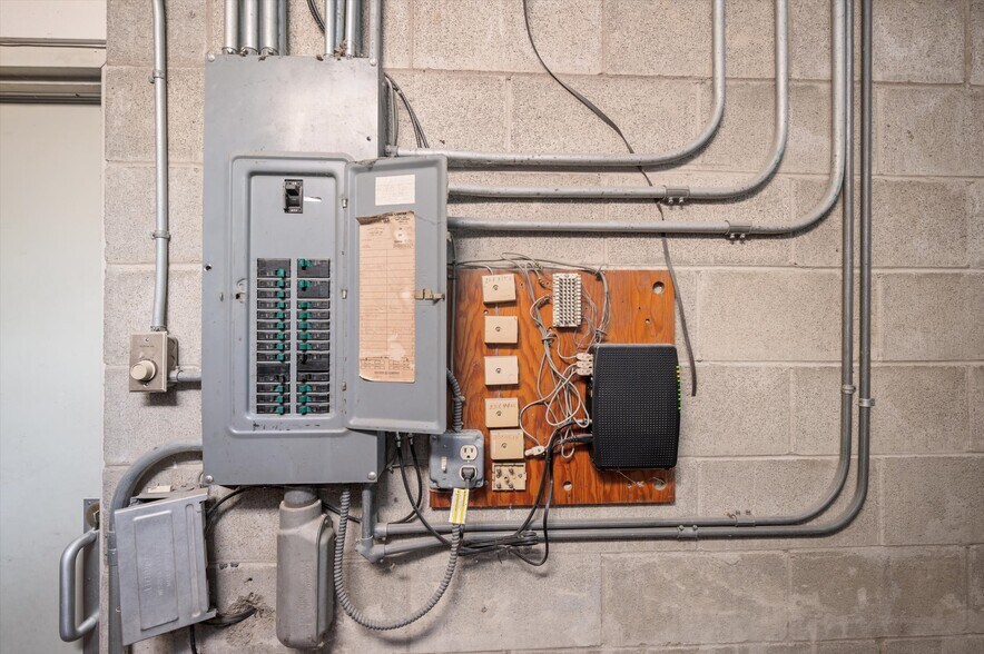 More Photos Of 204 Grand Ave, Clarion Warehouse For Sale