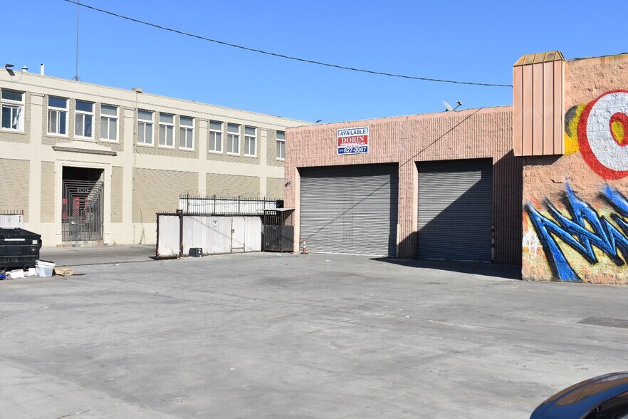 More Photos Of 2416 E 16th St, Los Angeles Manufacturing For Lease