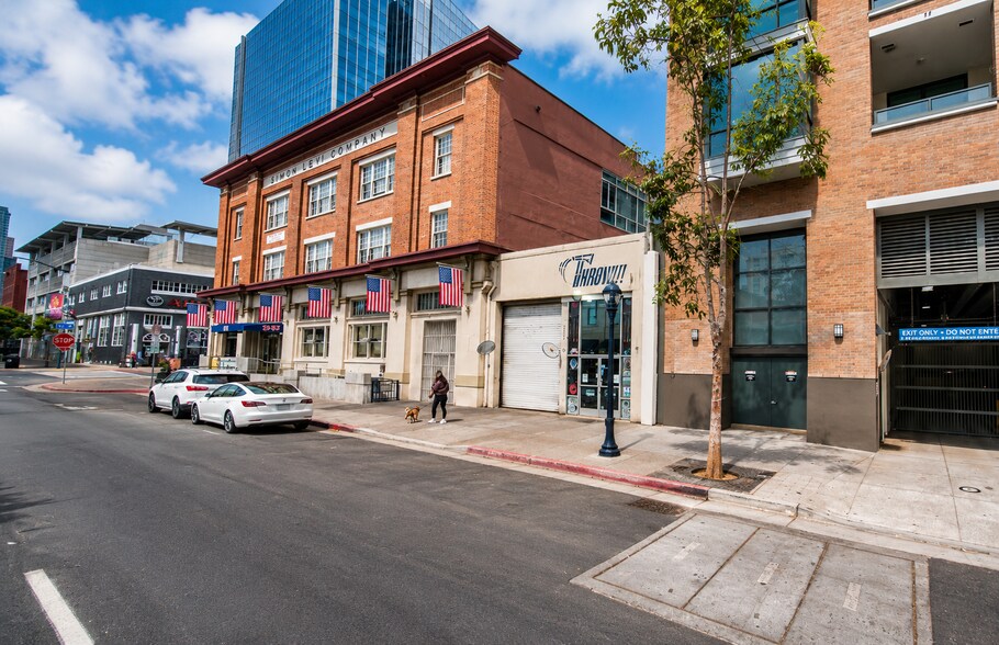 More Photos Of 339 7th Ave, San Diego Storefront Retail Office For Lease