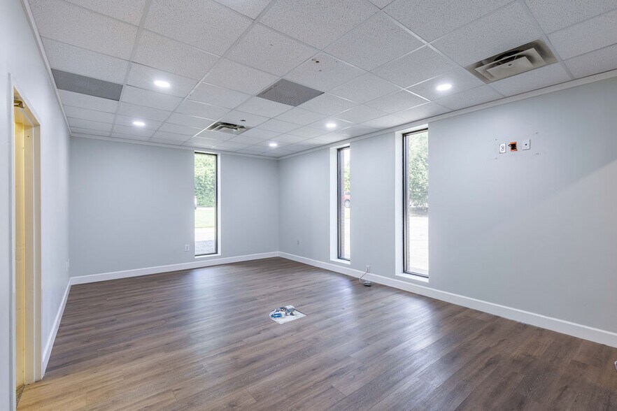 More Photos Of 361 N Marietta Pky NE, Marietta Medical For Lease