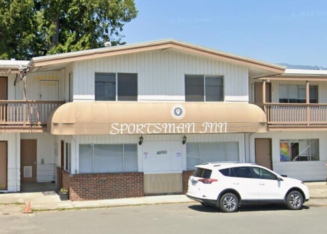 Primary Photo Of 48000 Yale Rd, Chilliwack Apartments For Sale