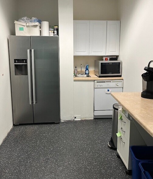 More Photos Of 66-70 Union Sq, Somerville Office For Lease