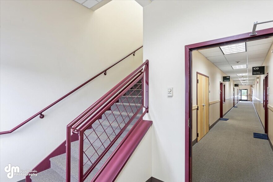 More Photos Of 1901 N Hemmer Rd, Palmer Medical For Sale