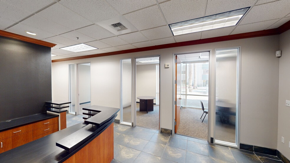 More Photos Of 5550 Painted Mirage Rd, Las Vegas Office For Lease
