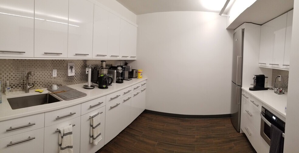 More Photos Of 10 Rogers St, Cambridge Apartments For Sale