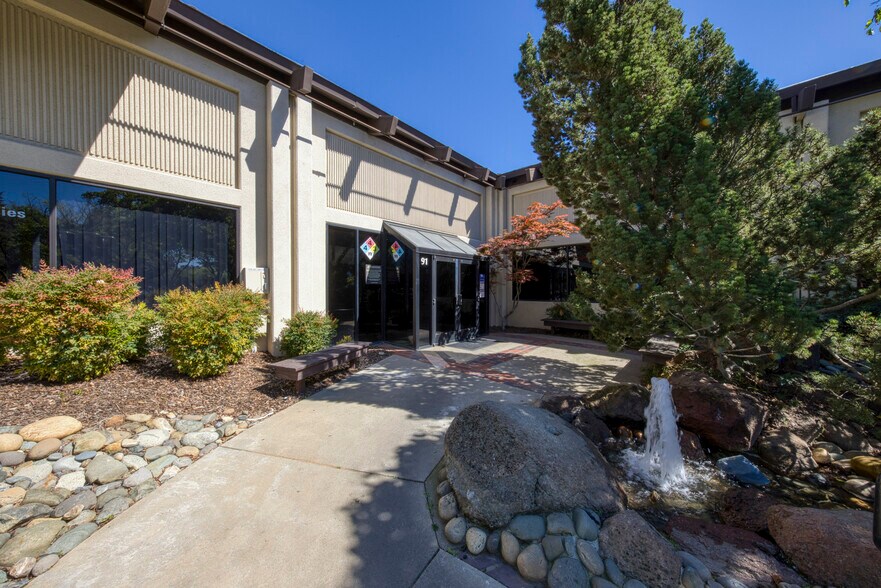 More Photos Of 91 Blue Ravine Rd, Folsom Flex For Sale