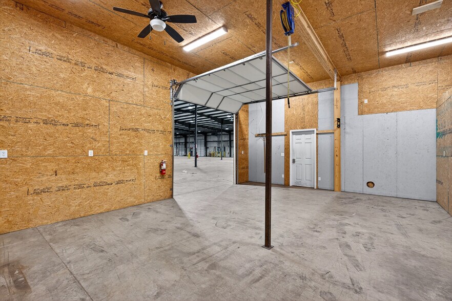 More Photos Of 1095 Southport Rd, Spartanburg Manufacturing For Sale