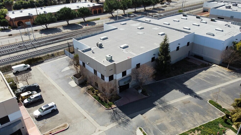 Primary Photo Of 1338 Palomares Ave, La Verne Manufacturing For Lease