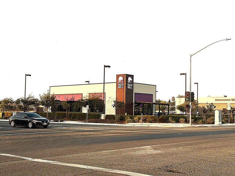 More Photos Of 2605 Hosking Ave, Bakersfield Fast Food For Sale