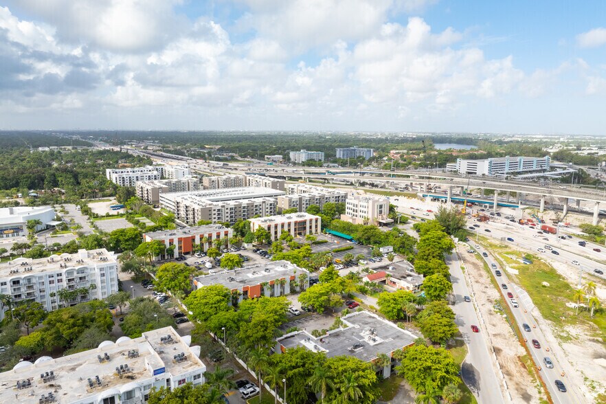 More Photos Of 540 NW 165th St, Miami Office For Lease