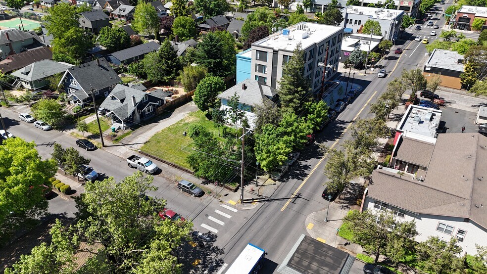 More Photos Of 526 Ne Alberta St, Portland Land For Sale
