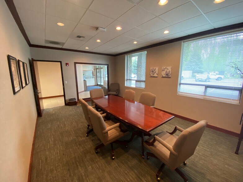 More Photos Of 1425 Lakeside Ct, Yakima Medical For Sale