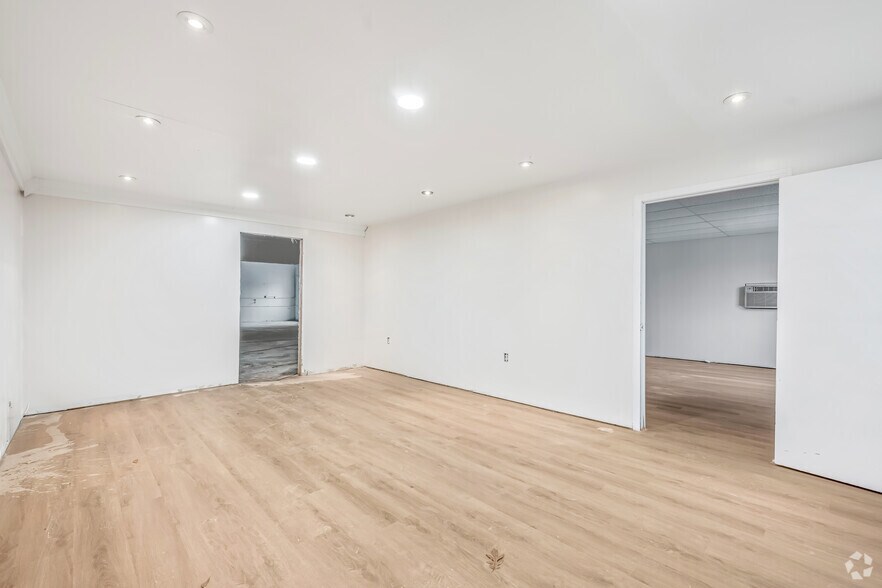 More Photos Of 6275 Highway 85, Riverdale Unknown For Lease