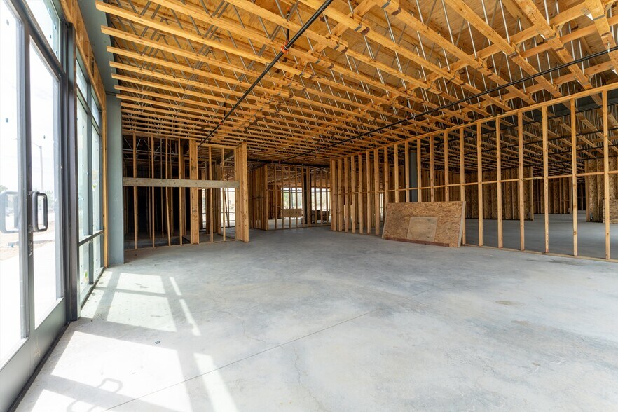 More Photos Of 41255 11th St W, Palmdale Medical For Sale