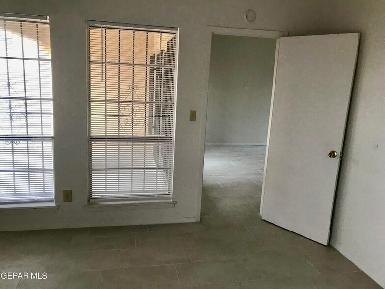 More Photos Of 8100 Alameda Ave, El Paso Apartments For Sale