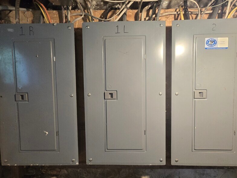 More Photos Of 43 Baptist St, Swansea Apartments For Sale