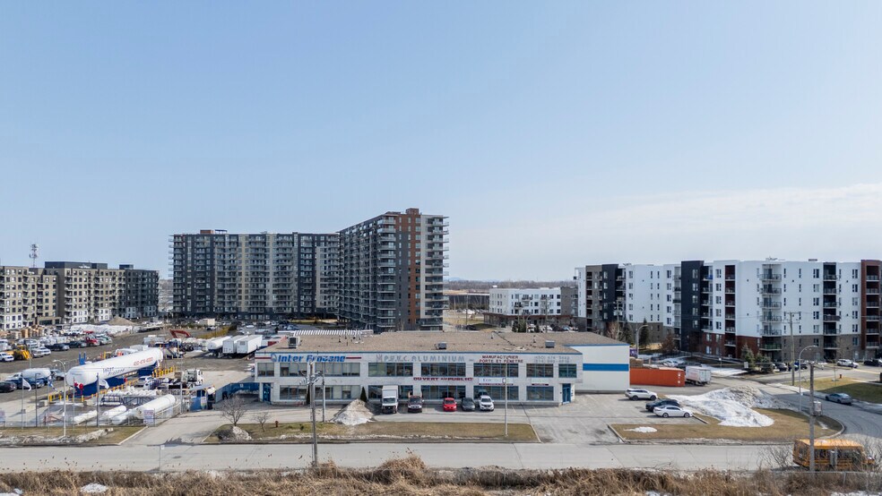 More Photos Of 460 Rue Sicard, Mascouche Land For Sale