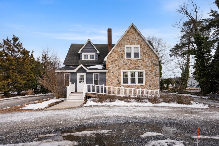 More Photos Of 1940 US-9 Rt, Cape May Court House Office For Sale