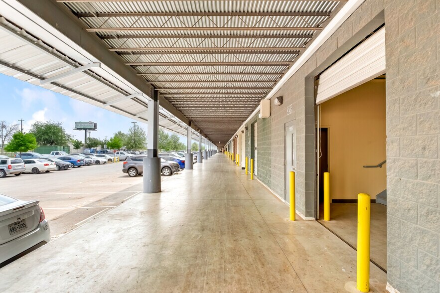 More Photos Of 9342 SE Loop 410, San Antonio Refrigeration Cold Storage For Sale