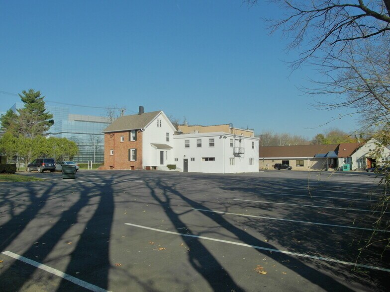 More Photos Of 137-139 Lafayette Ave, Suffern Office For Lease