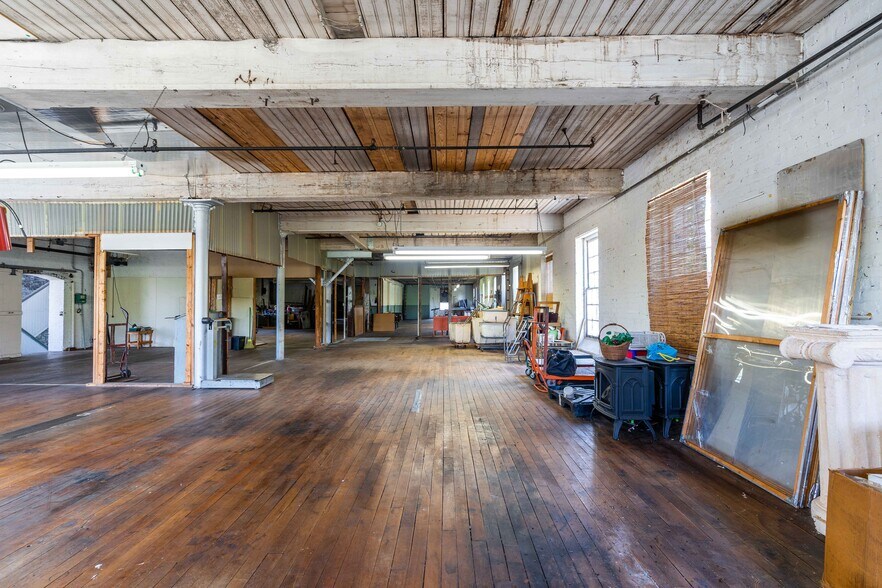 More Photos Of 250 N Main St, Mount Holly Office For Sale