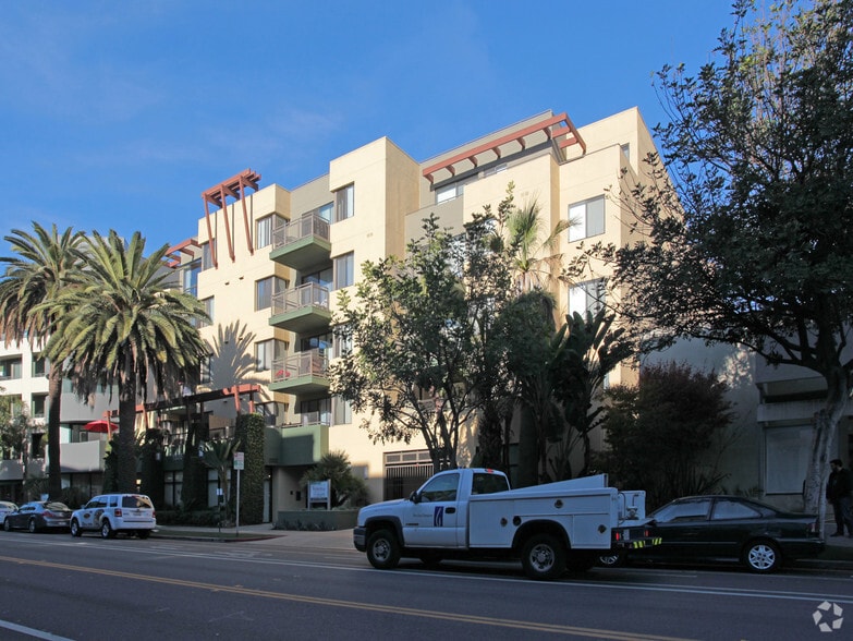 More Photos Of 1535 6th St, Santa Monica Apartments For Lease