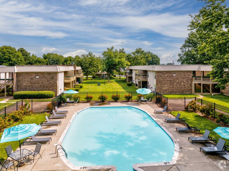 More Photos Of 1027 Tivoli Cres, Virginia Beach Apartments For Sale