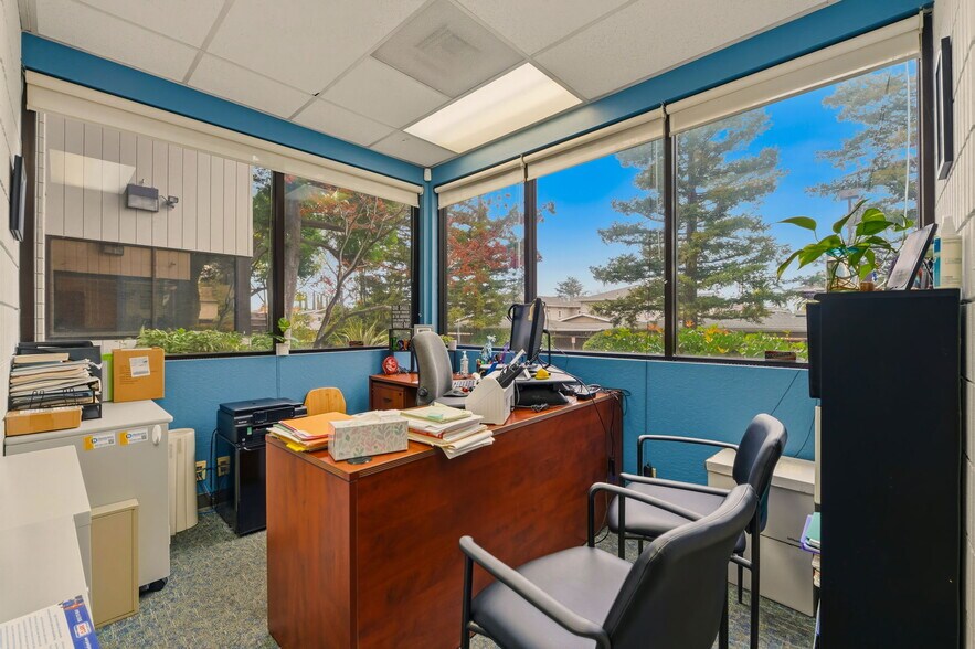 More Photos Of 992 S De Anza Blvd, San Jose Office For Lease