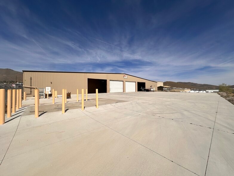Primary Photo Of 45 Stokes Dr, Carson City Warehouse For Lease