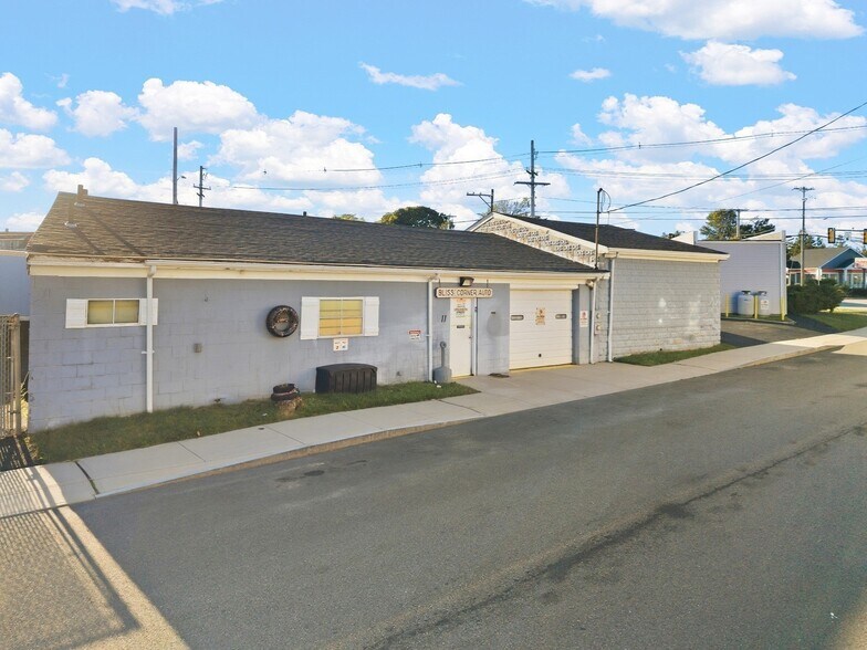 More Photos Of 11 Sheridan St, Dartmouth Industrial For Sale