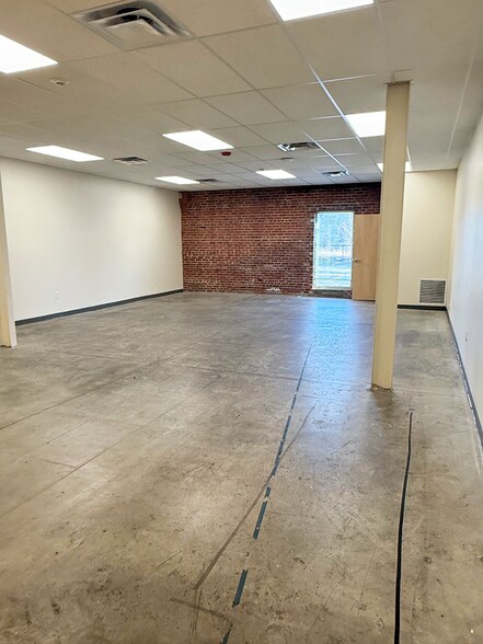 More Photos Of 2837 Washington Ave, Saint Louis Schools For Lease