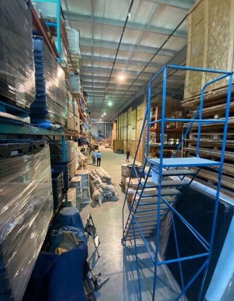 More Photos Of 530 Lacolle Way, Ottawa Warehouse For Sale