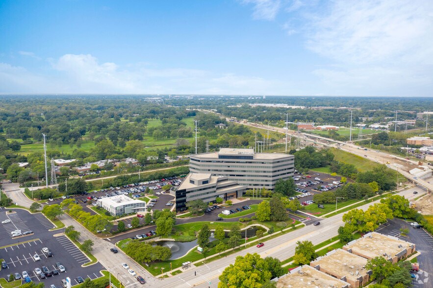 More Photos Of 400 Skokie Blvd, Northbrook Office For Lease