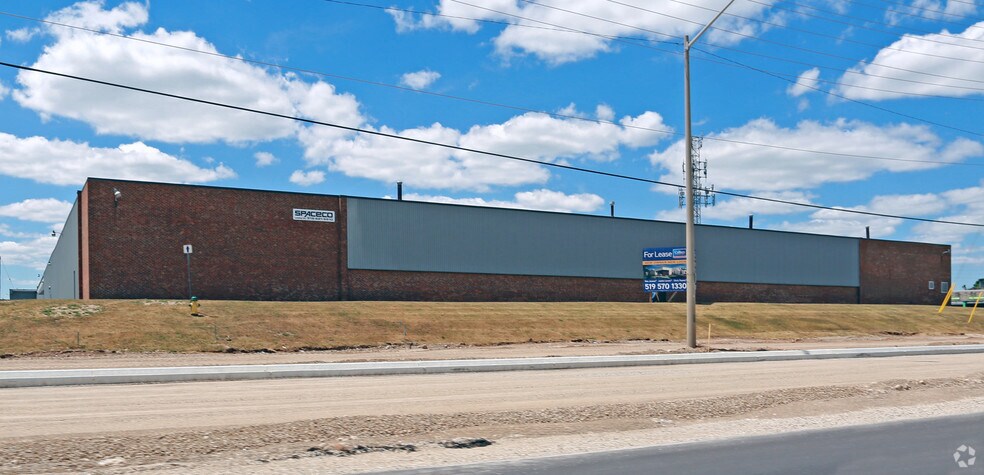 More Photos Of 1250 Franklin Blvd, Cambridge Warehouse For Lease