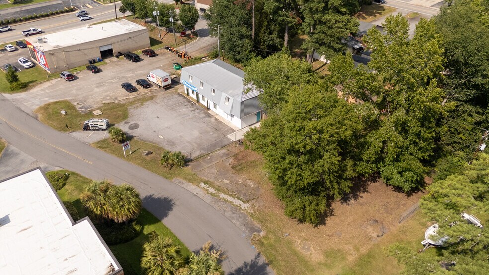 More Photos Of 123 Lawand Dr, Columbia Office Residential For Sale