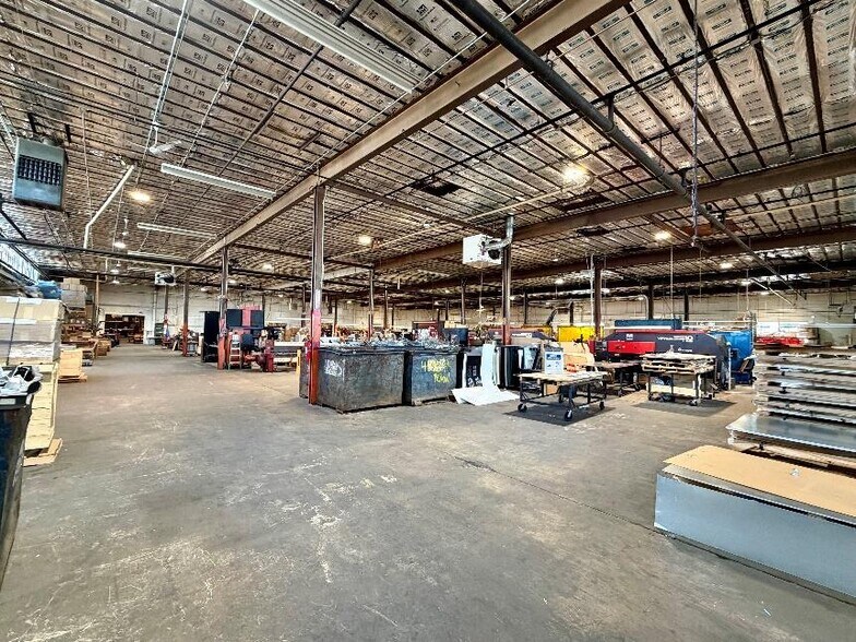 More Photos Of 7 Donna Dr, Wood-Ridge Warehouse For Sale