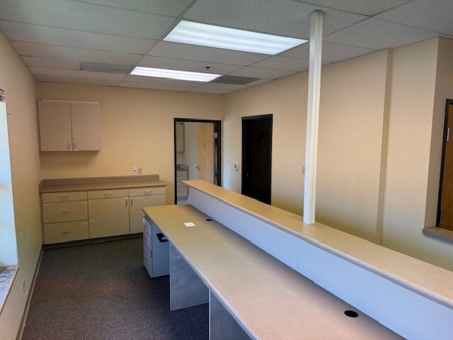 More Photos Of 652 Petaluma Ave, Sebastopol Medical For Lease