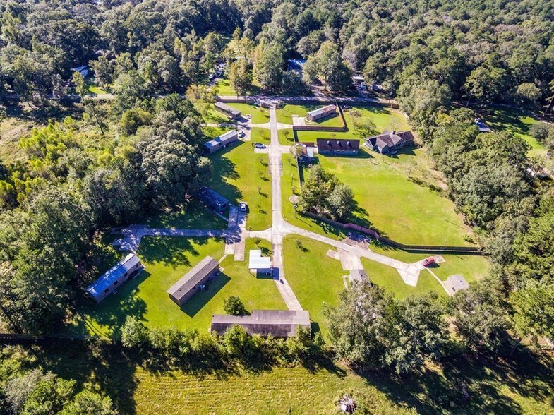 Primary Photo Of 24917 W Christine Dr, Splendora Manufactured Housing Mobile Home Park For Sale